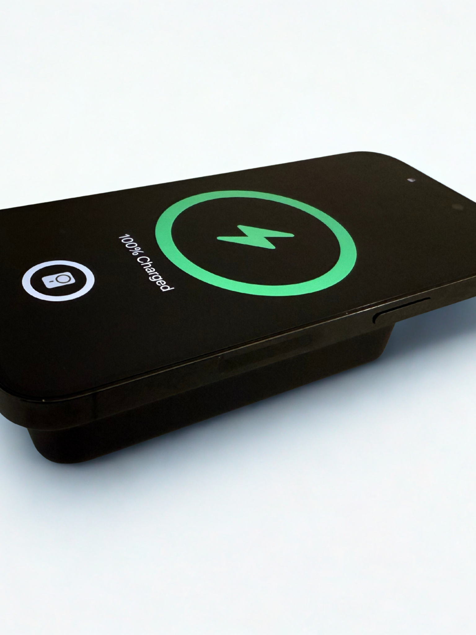 Magsafe magnetic battery pack - Super fast charging