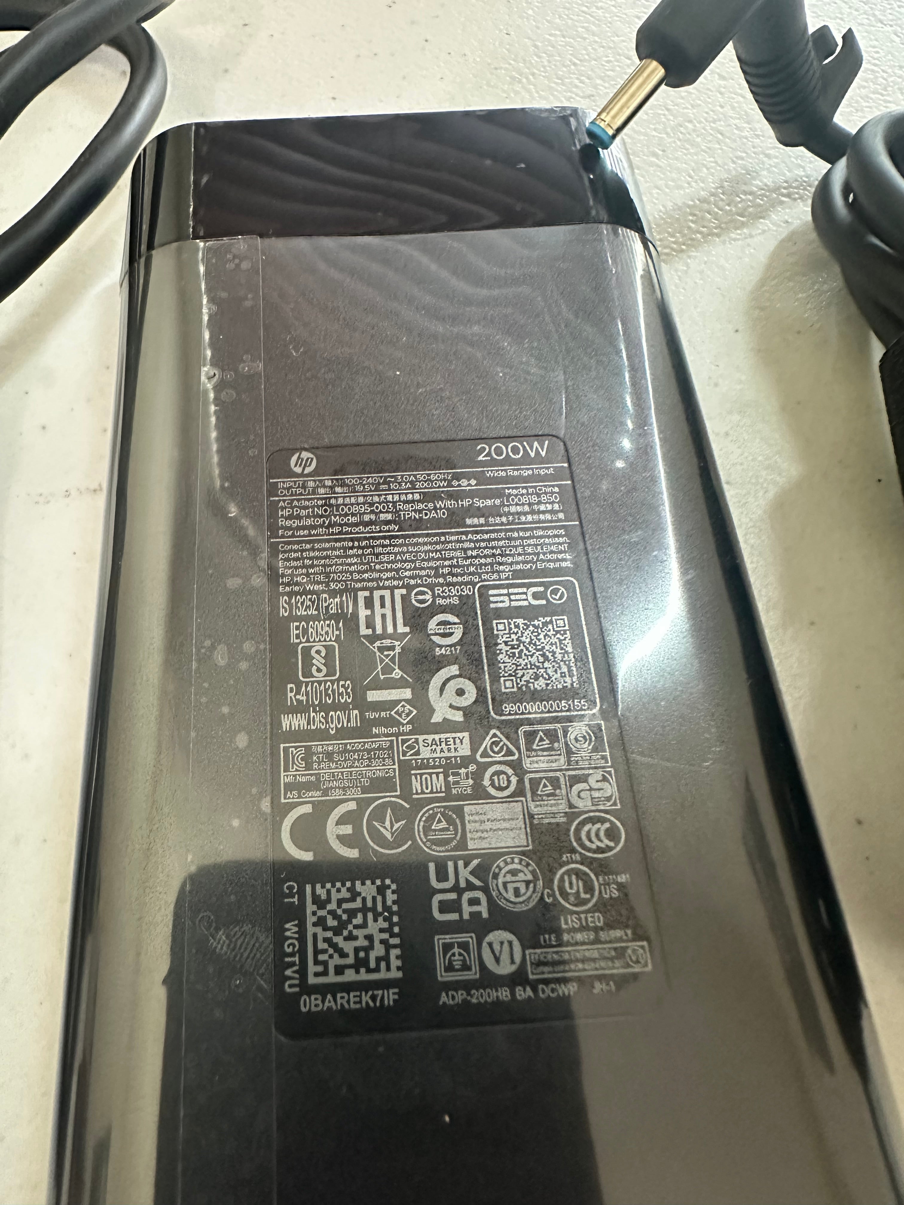 New OEM HP 200W 4.5mm Blue tip Power adapter