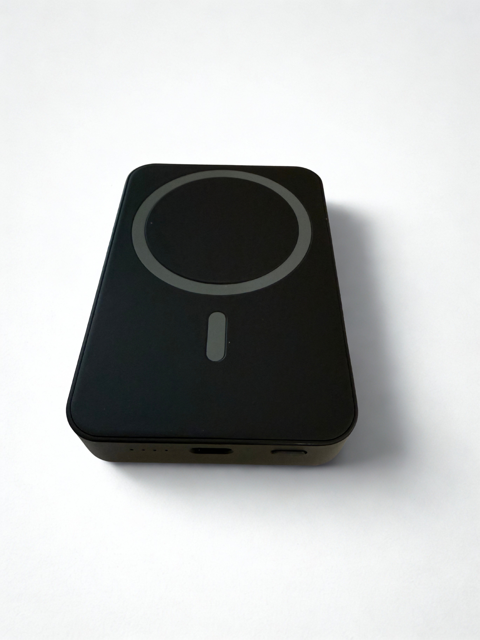 Magsafe magnetic battery pack - Super fast charging